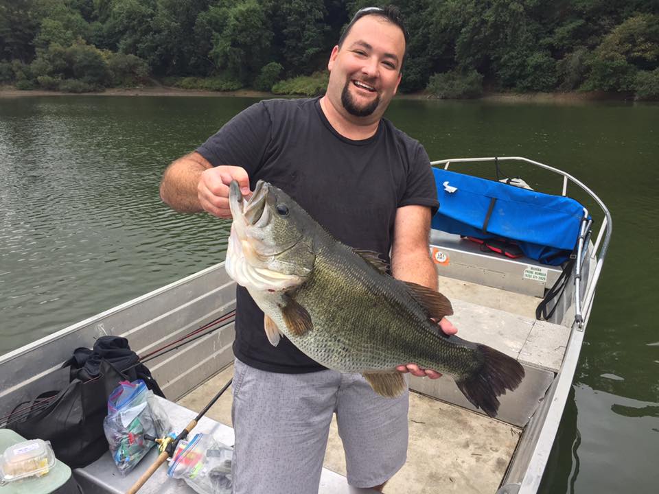 San Mateo Angler Shatters Lake Chabot Record With 19 Lb. Largemouth