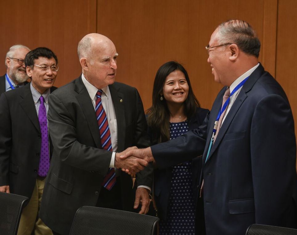 Jerry Brown Poses As ‘Green Governor’ While He Promotes Fracking, Delta Tunnels
