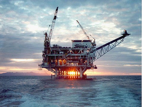 New map reveals massive number of offshore oil wells in California waters