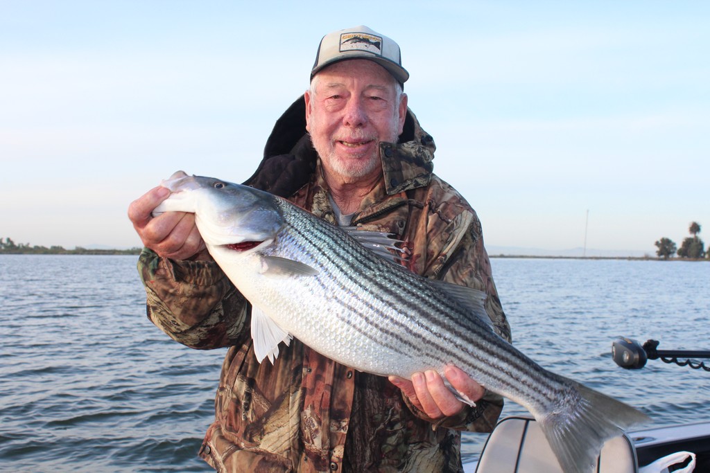 Battling Stripers on the San Joaquin River with Delta Fishing Experts
