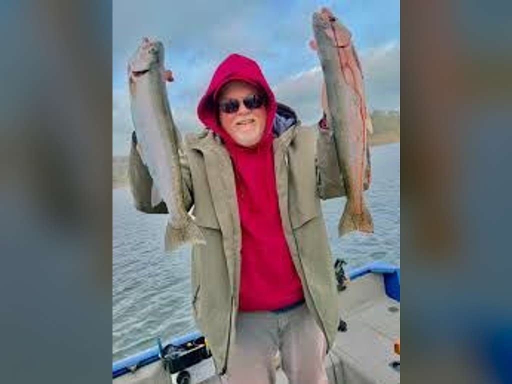 New Melones fishing Report (Fish Sniffer Magazine Issue 4503)